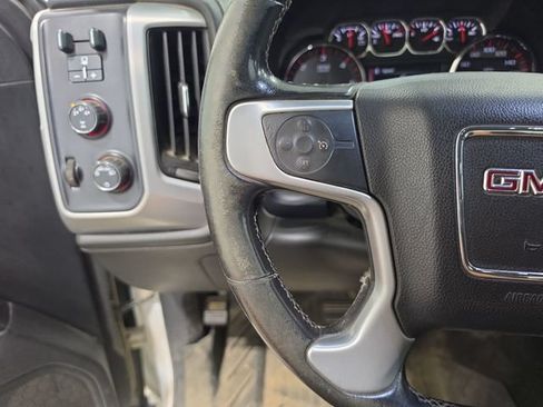 Used 2015 GMC Sierra 2500 SLE AWD/4WD image 11