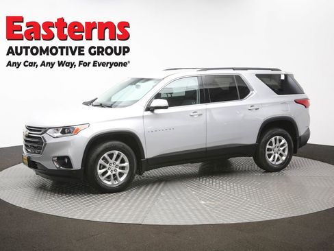 Used 2020 Chevrolet Traverse LT FWD image 59
