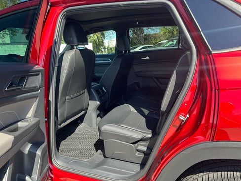 Used 2023 Volkswagen Atlas Cross Sport SEL R-Line image 58