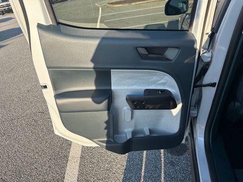 New 2025 Ford Maverick XLT w/ 4K Tow Package image 45