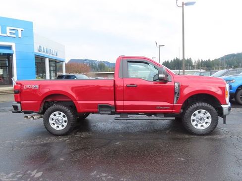 Used 2023 Ford F350 XLT w/ 360-Degree Camera Package image 10