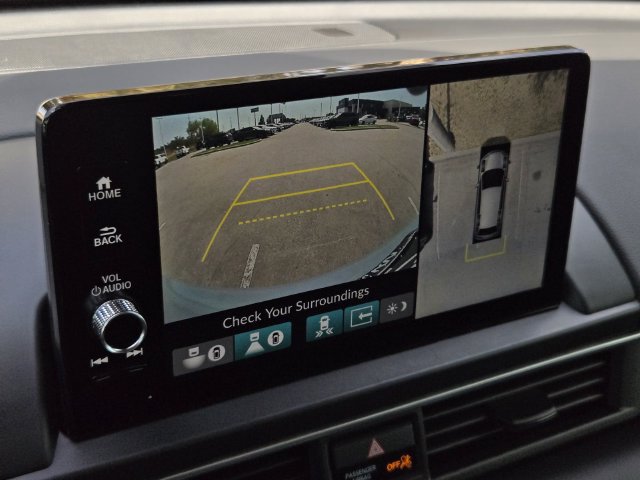 Used 2025 Honda Pilot Elite image 23