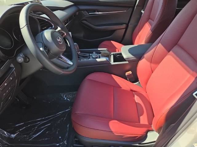 New 2026 MAZDA MAZDA3 Carbon AWD/4WD image 5