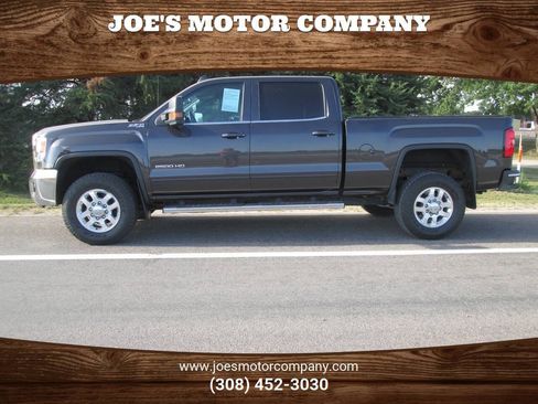 Used 2015 GMC Sierra 2500 SLE w/ SLE Preferred Package AWD/4WD image 1