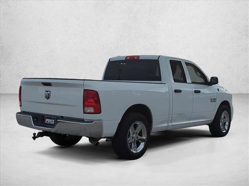 Used 2017 RAM 1500 Express image 3