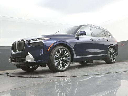 New 2026 BMW X7 xDrive40i AWD/4WD image 48