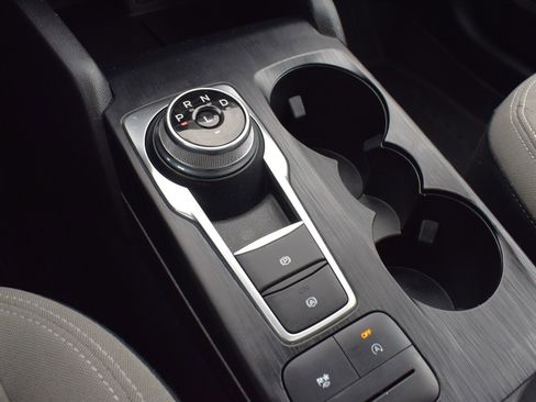 Used 2022 Ford Escape SE w/ SE Sport Appearance Package image 27