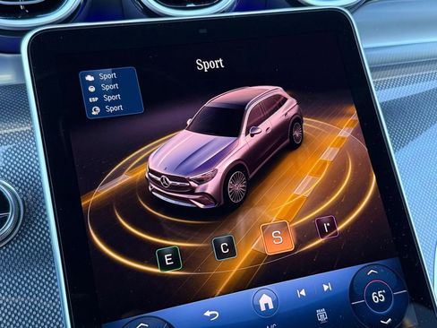 Certified 2026 Mercedes-Benz GLC 300 image 6