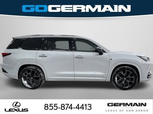 New 2026 Lexus TX 500h TX 500h F SPORT PERFORMANCE PR image 9