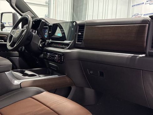 New 2026 Chevrolet Silverado 2500 High Country w/ High Country Premium Package AWD/4WD image 49