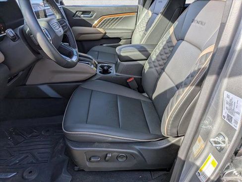 Certified 2026 GMC Canyon Denali image 14