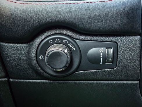 Used 2025 Dodge Durango R/T image 27