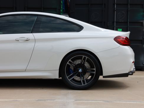 Used 2020 BMW M4 Coupe RWD image 30