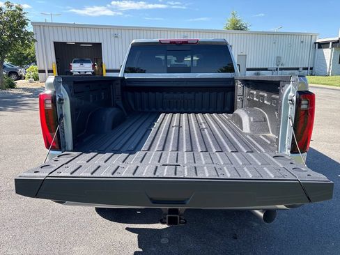 New 2026 GMC Sierra 2500 4x4 Crew Cab Denali Ultimate image 49