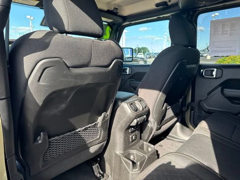 Used 2026 Jeep Gladiator Mojave AWD/4WD image 37