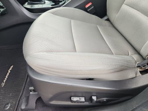 Used 2018 Hyundai Santa Fe Sport w/ 2.4L Value Package 02 image 24