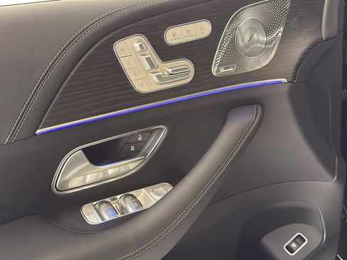New 2026 Mercedes-Benz GLE 53 AMG 4MATIC Coupe image 17