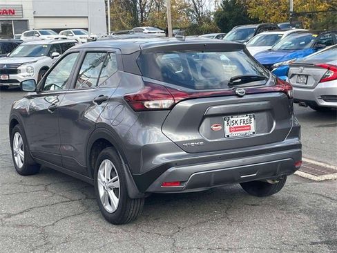Certified 2025 Nissan Kicks Play S image 39