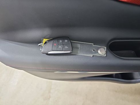 Certified 2024 Chevrolet Traverse Z71 w/ Enhanced Driving Package image 42