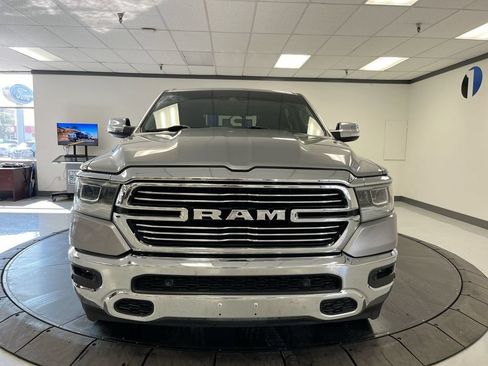 Used 2022 RAM 1500 Laramie AWD/4WD image 3