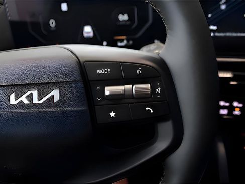 New 2026 Kia Sportage SX image 20