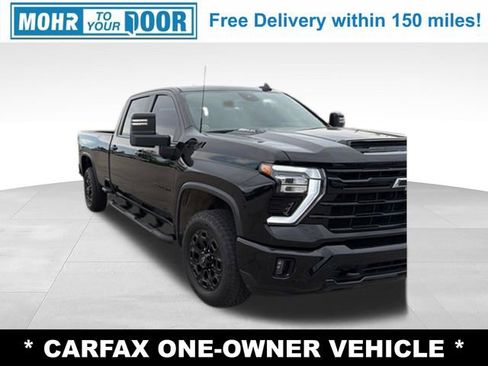 Used 2024 Chevrolet Silverado 2500 LT w/ Midnight Edition AWD/4WD image 7