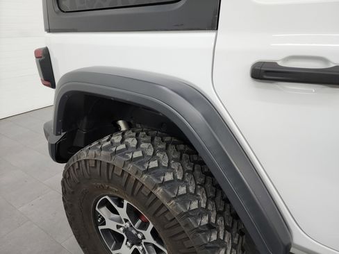 Used 2020 Jeep Wrangler Unlimited Rubicon w/ LED Lighting Group AWD/4WD image 28