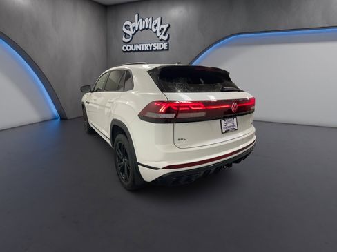 New 2026 Volkswagen Atlas Cross Sport SEL R-Line AWD/4WD image 10