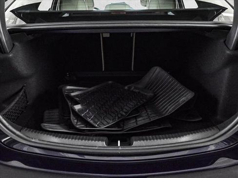 Used 2023 Mercedes-Benz C 300 4MATIC Sedan image 6