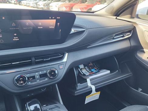 New 2026 Buick Envista Preferred w/ Convenience I Package image 32