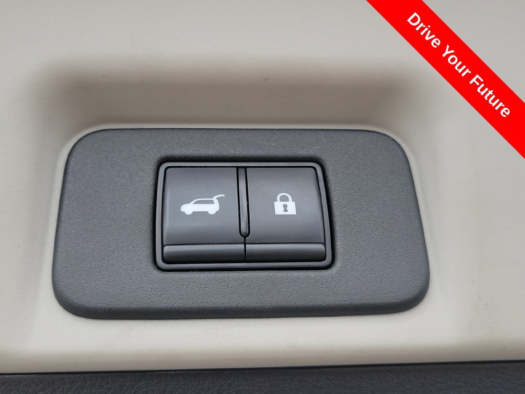 Used 2024 Nissan Ariya FWD image 27