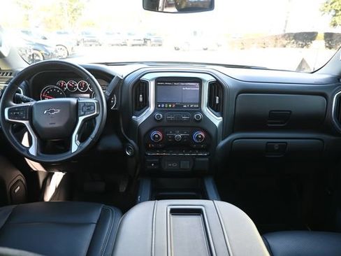 Used 2019 Chevrolet Silverado 1500 LT Trail Boss image 12