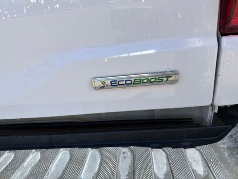 Used 2021 Ford F150 Lariat w/ Equipment Group 502A High AWD/4WD image 13