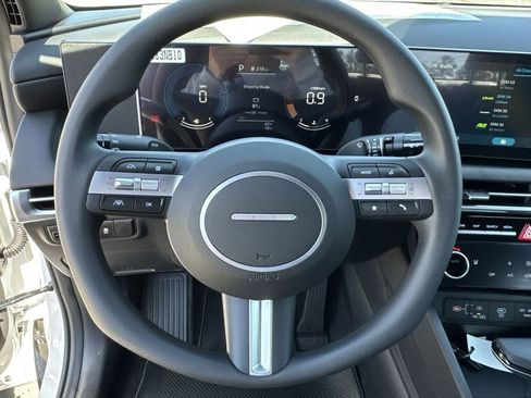 New 2025 Hyundai Santa Cruz SEL image 14