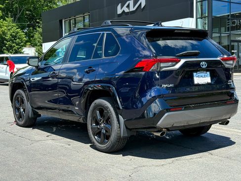 Used 2020 Toyota RAV4 XSE AWD/4WD image 6