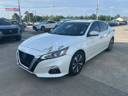 Used 2020 Nissan Altima 2.5 SL FWD image 5