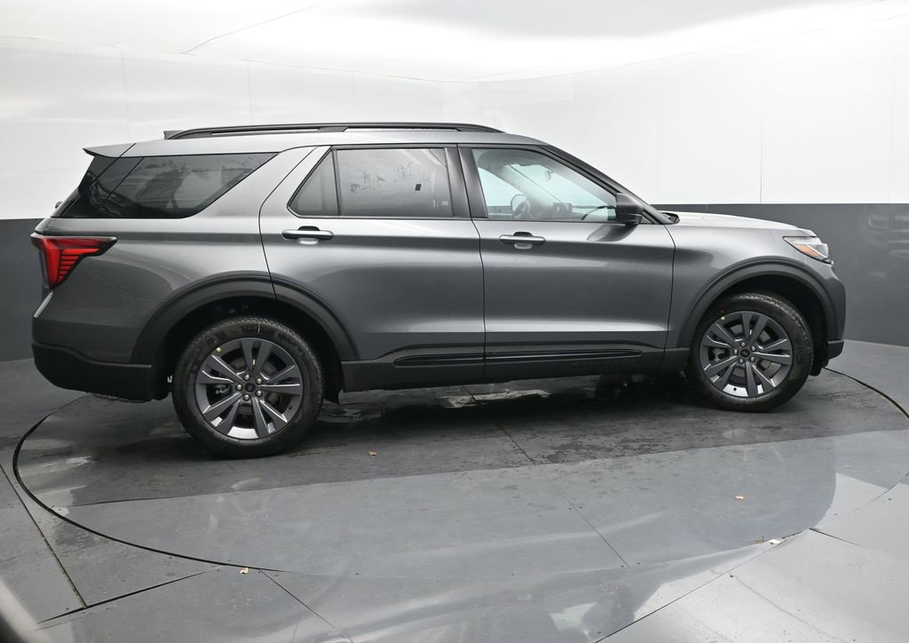 New 2026 Ford Explorer Active w/ Active Comfort Package AWD/4WD image 34
