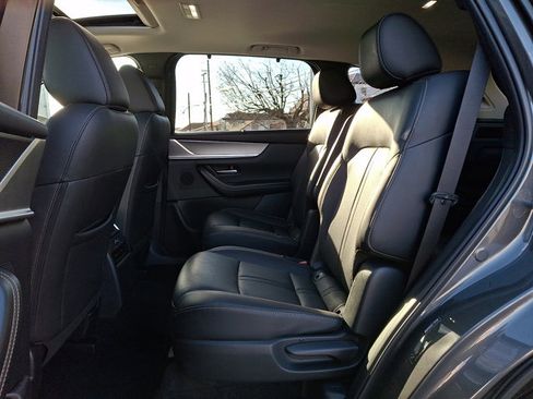 Used 2024 MAZDA CX-90 3.3 Turbo w/ Preferred Package image 10