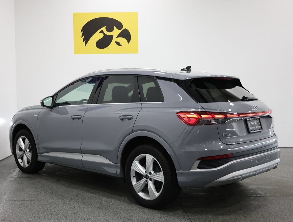 Used 2023 Audi Q4 e-tron Premium Plus w/ Premium Plus AWD/4WD image 9