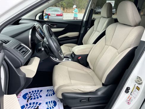 Used 2020 Subaru Ascent Premium w/ Convenience Package image 18