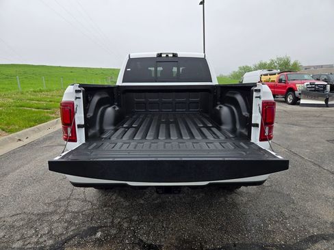 New 2026 RAM 2500 Laramie AWD/4WD image 31
