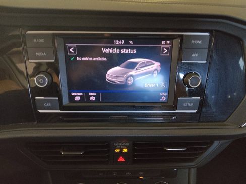 Used 2019 Volkswagen Jetta S w/ Driver Assistance Package FWD image 25