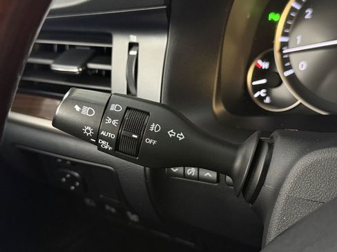 Used 2017 Lexus ES 350 image 23