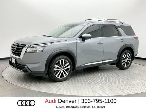 Used 2022 Nissan Pathfinder Platinum w/ Cargo Package AWD/4WD image 1