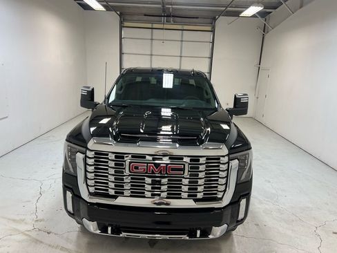 New 2026 GMC Sierra 3500 Denali w/ Snow Plow Prep/Camper Package image 6