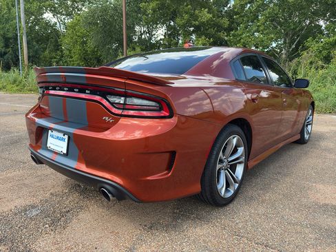 Used 2021 Dodge Charger R/T RWD image 4