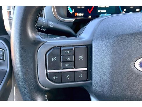 Used 2022 Ford F150 Lariat w/ Max Trailer Tow Package AWD/4WD image 20