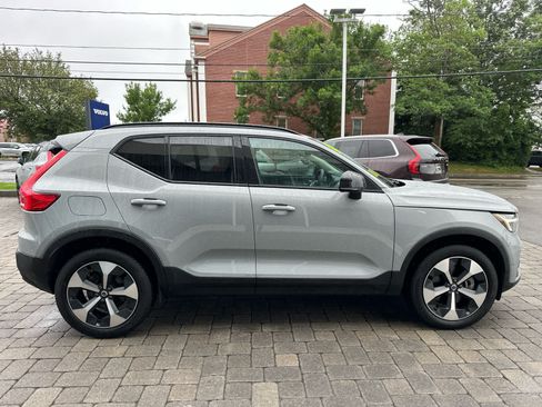 Used 2024 Volvo XC40 B5 Plus w/ Protection Package Premier AWD/4WD image 43