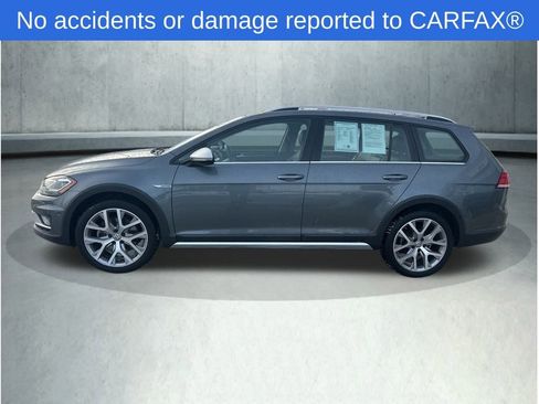 Used 2019 Volkswagen Golf Alltrack SEL image 2