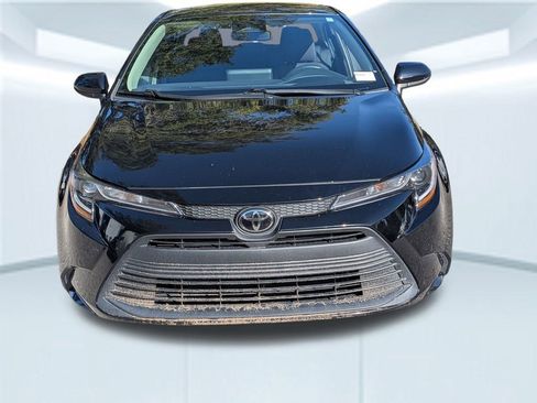 Used 2024 Toyota Corolla LE image 11